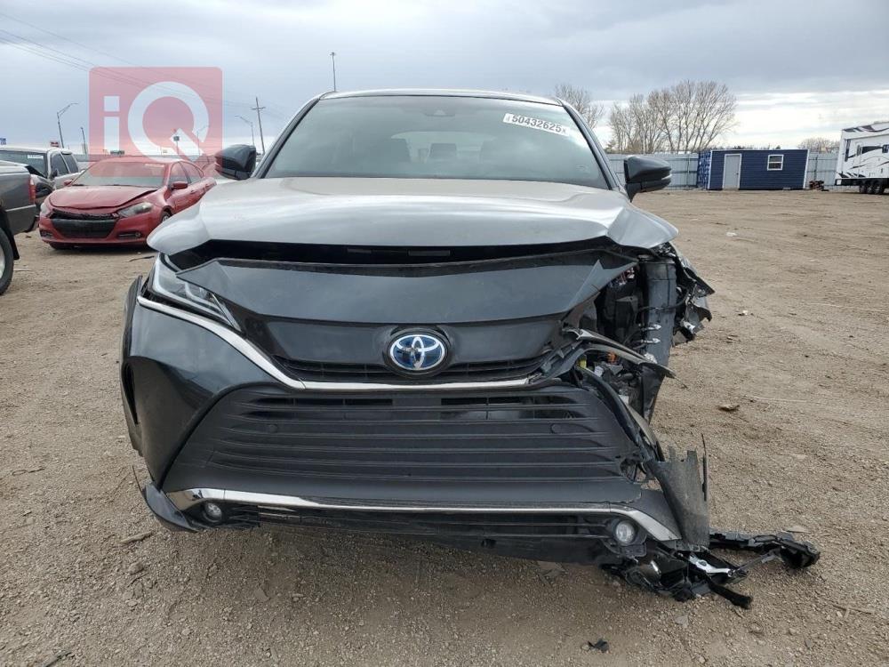 تويوتا فنزا